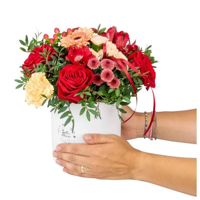 Box červených květů